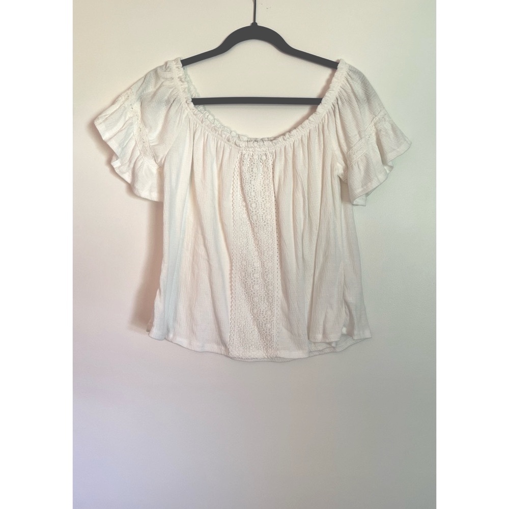 ✨NWOT✨ Off the Shoulder Blouse